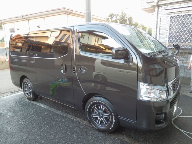 日産 NV350 極　施工画像(2014.9.28)フロント②.jpg