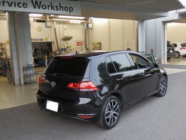 VWゴルフ TSI 極施工(2015.6.11)トップ リア.jpg