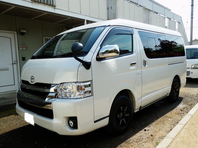 トヨタハイエース 極 施工(2015.5.17)フロント②.jpg