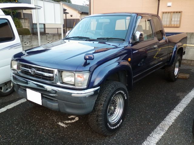 トヨタ ハイラックス カートータルケア初回洗浄施工後画像(2014.12.6).jpg